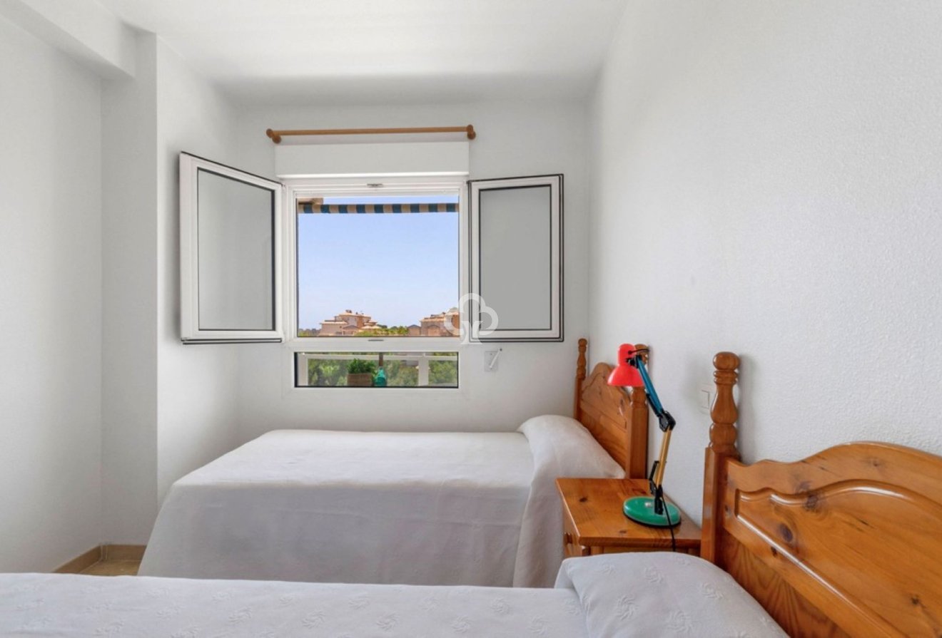 Reventa - Apartamento -
Orihuela Costa - Dehesa de campoamor