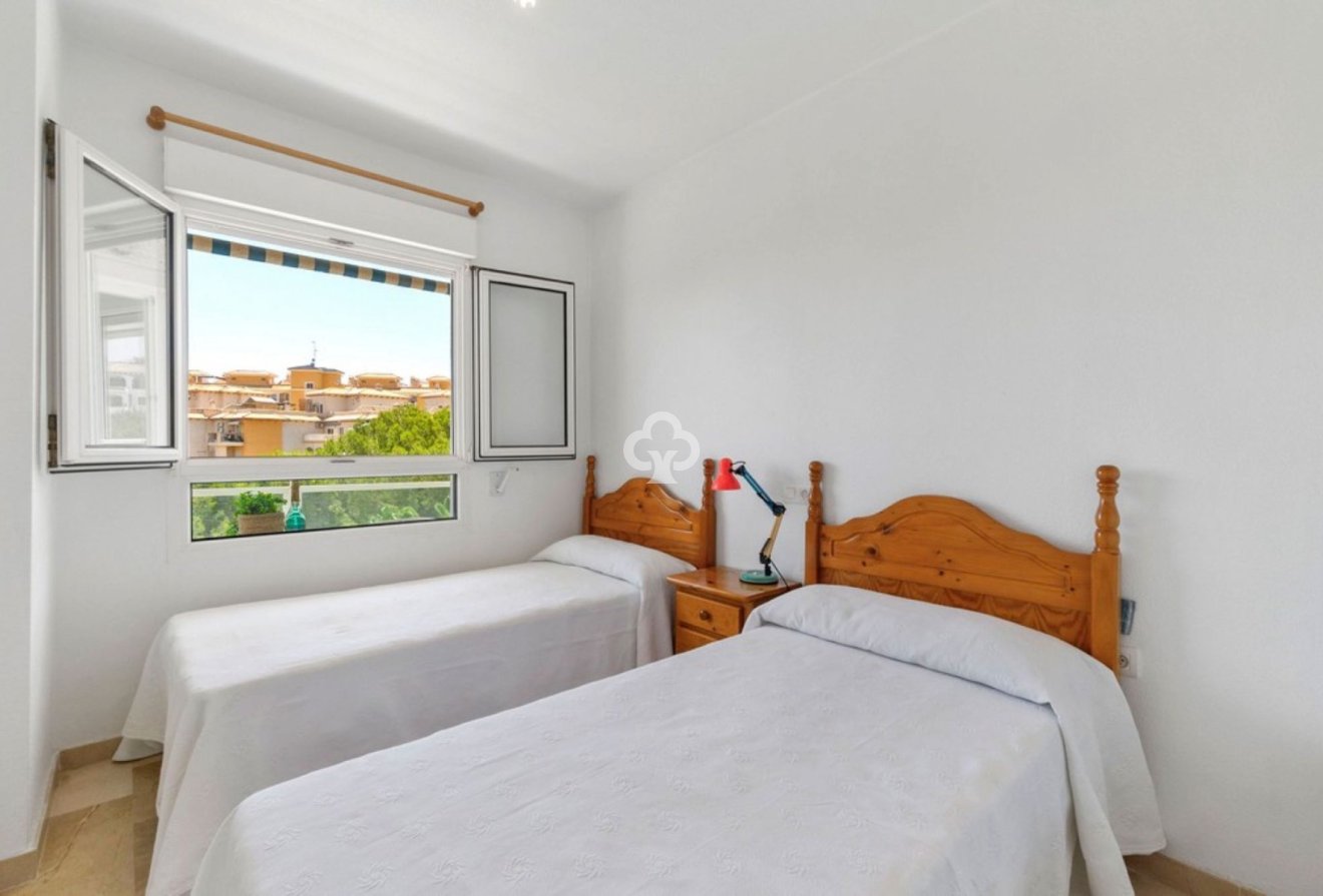 Reventa - Apartamento -
Orihuela Costa - Dehesa de campoamor