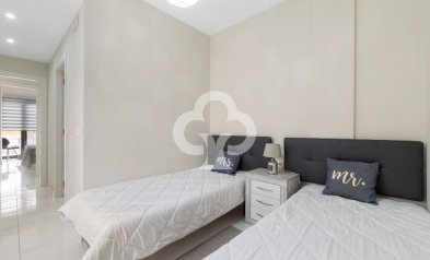 Resale - Bungalow -
Orihuela Costa - Los Altos