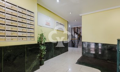 Resale - Apartment / flat -
Torrevieja - El Acequión - Los Náufragos