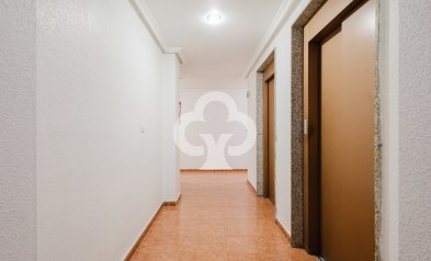 Resale - Apartment / flat -
Torrevieja - El Acequión - Los Náufragos