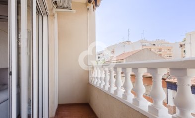 Resale - Apartment / flat -
Torrevieja - El Acequión - Los Náufragos