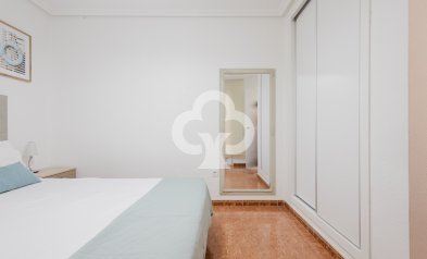 Resale - Apartment / flat -
Torrevieja - El Acequión - Los Náufragos