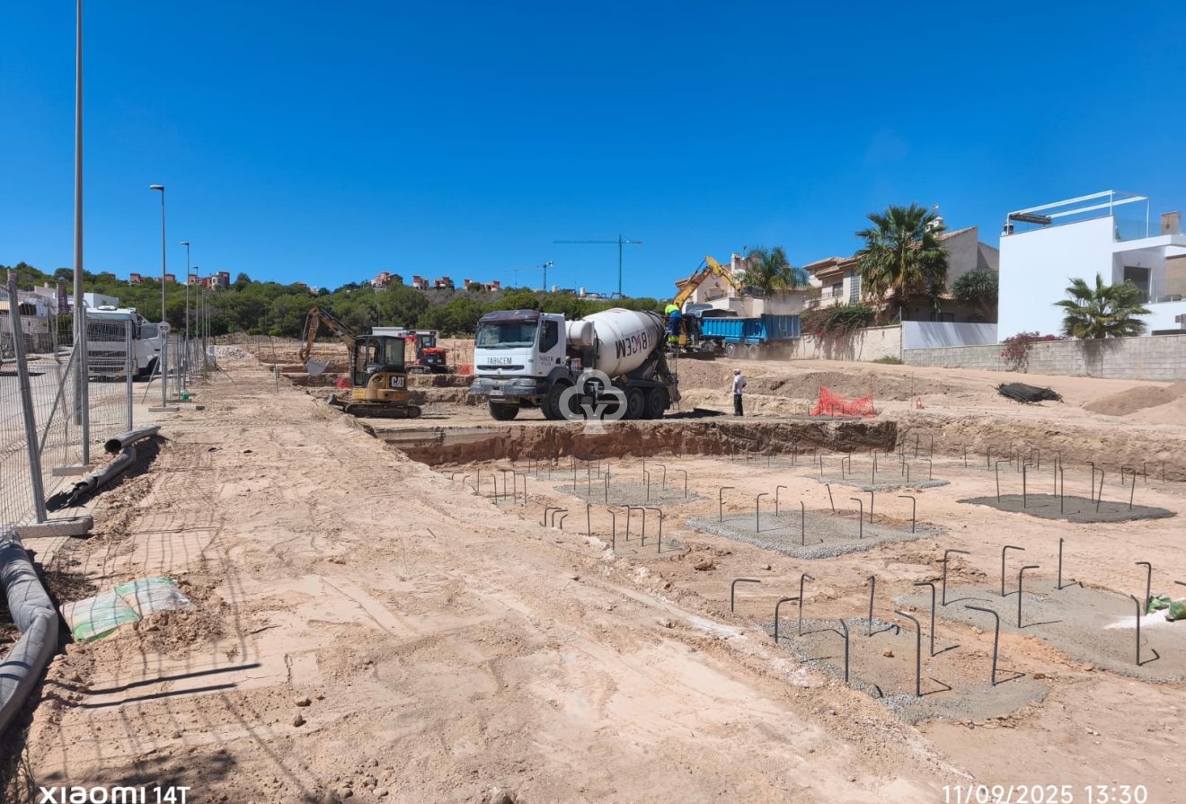 Neue Gebäude - Bungalow -
San Miguel de Salinas