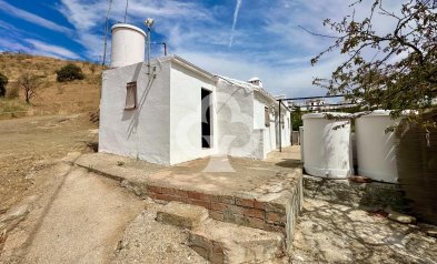 Resale - Finca rústica -
Almogia - South of spain