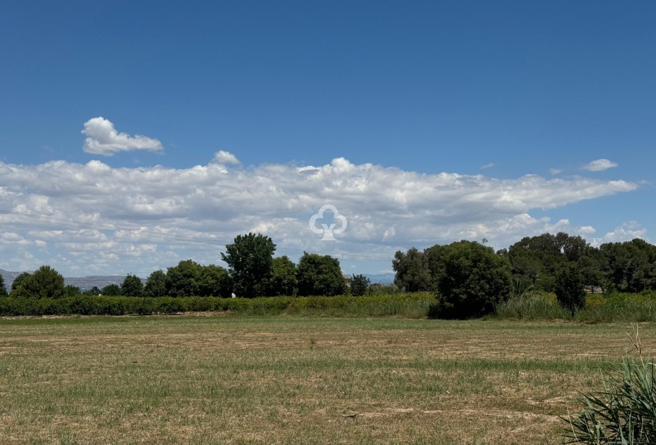 Resale - Apartment / flat -
Almoradí