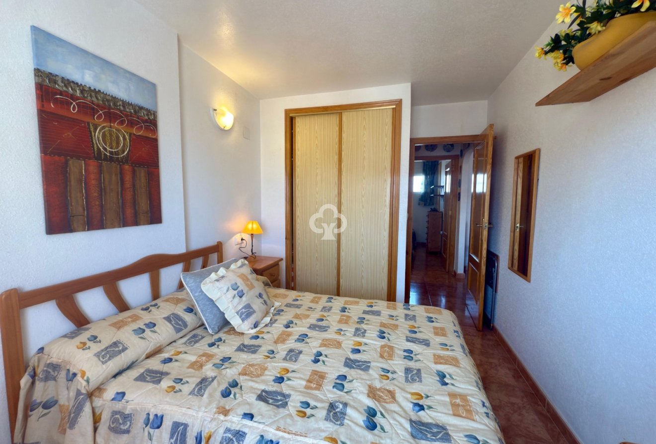 Resale - Apartment / flat -
Torrevieja - Nueva Torrevieja - Aguas Nuevas