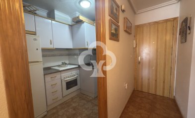 Resale - Apartment / flat -
Torrevieja - Nueva Torrevieja - Aguas Nuevas