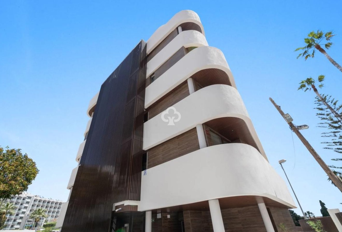 New Build - Áticos -
Benalmádena - Avenida Los Abedules, 1