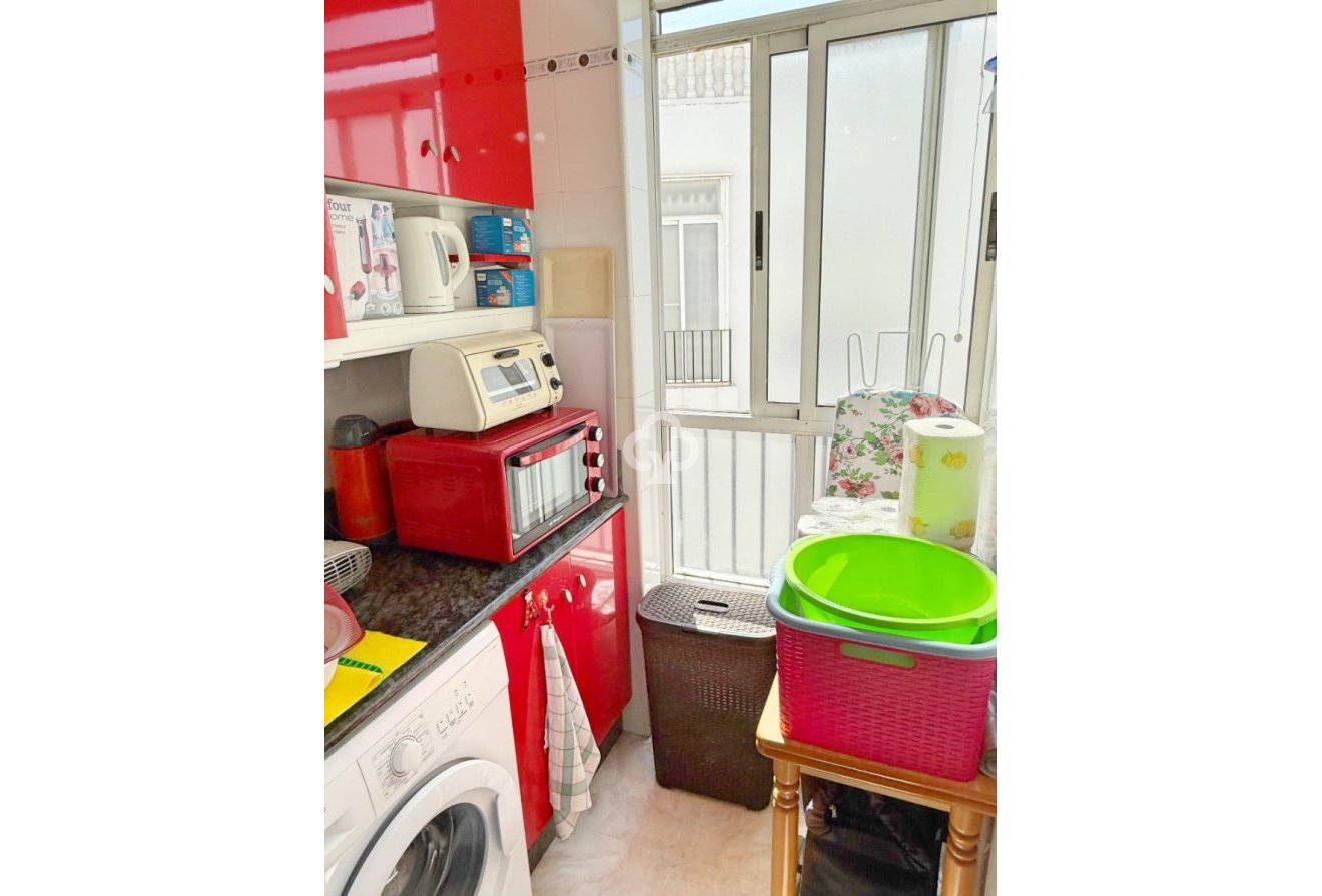 Resale - Apartment / flat -
Torrevieja - Nueva Torrevieja - Aguas Nuevas