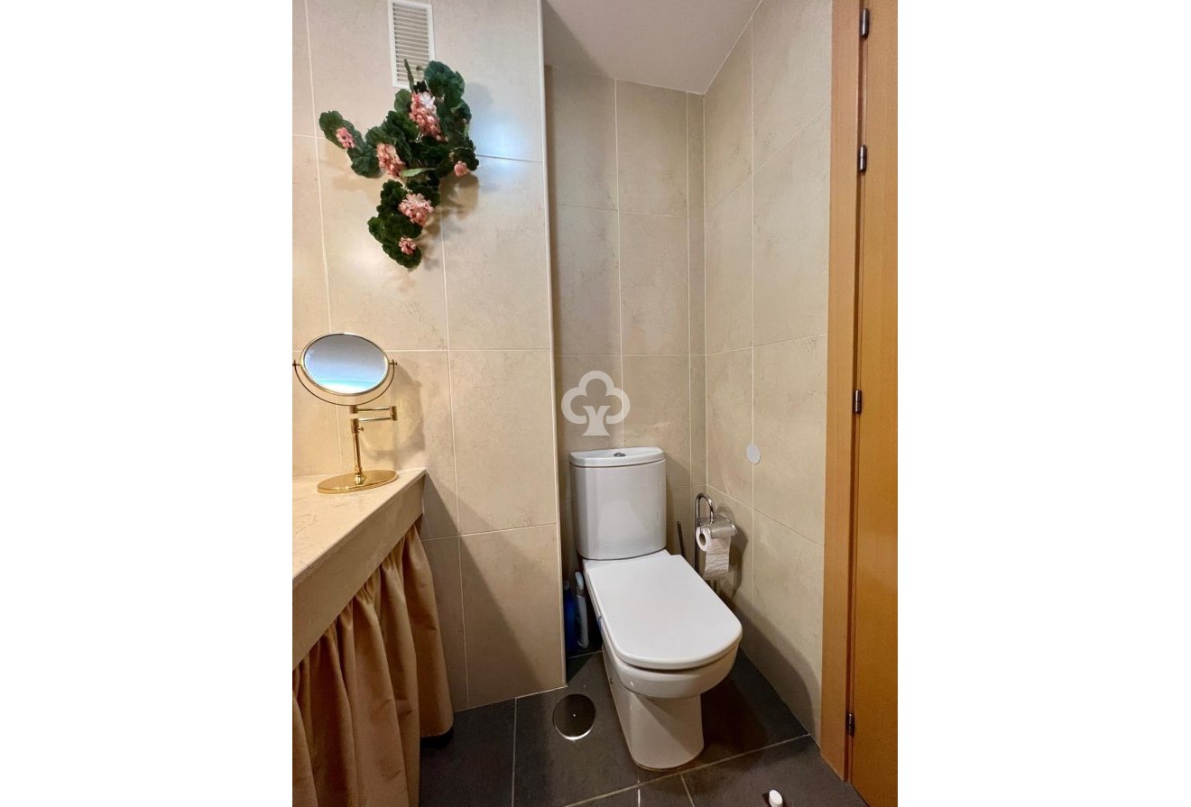 Resale - Apartament -
Fuengirola - Los Boliches
