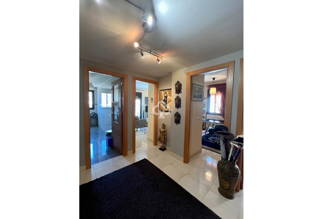 Resale - Apartament -
Fuengirola - Los Boliches