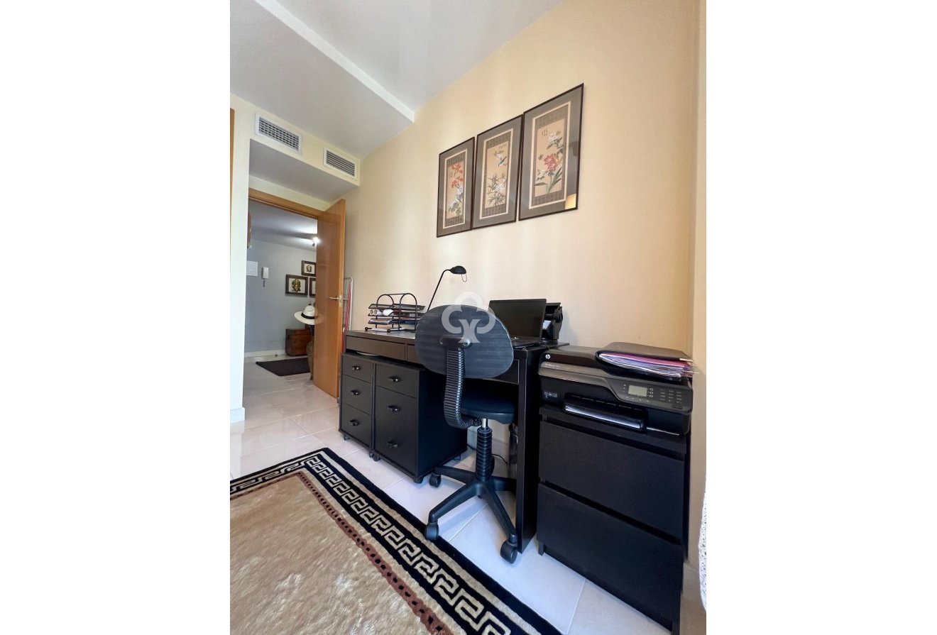 Resale - Apartament -
Fuengirola - Los Boliches