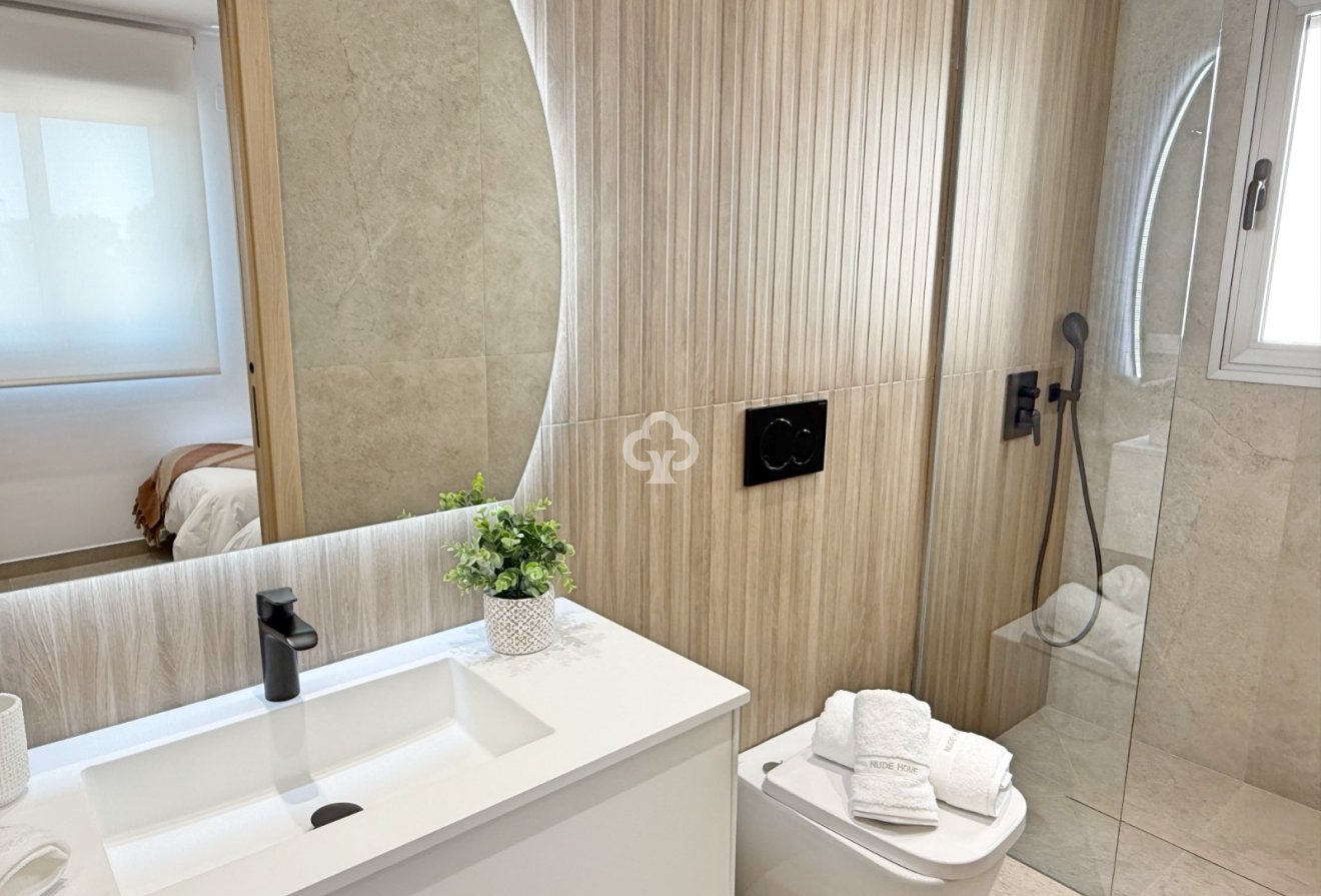 Obra nueva - Villa -
Pilar de la Horadada