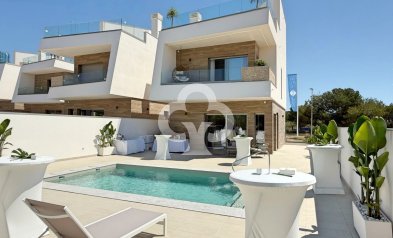 Obra nueva - Villa -
Pilar de la Horadada