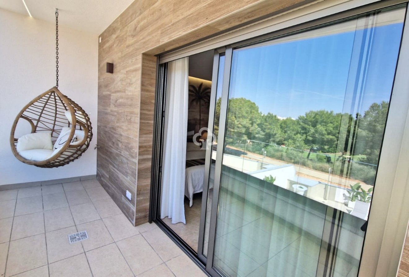 Obra nueva - Villa -
Pilar de la Horadada