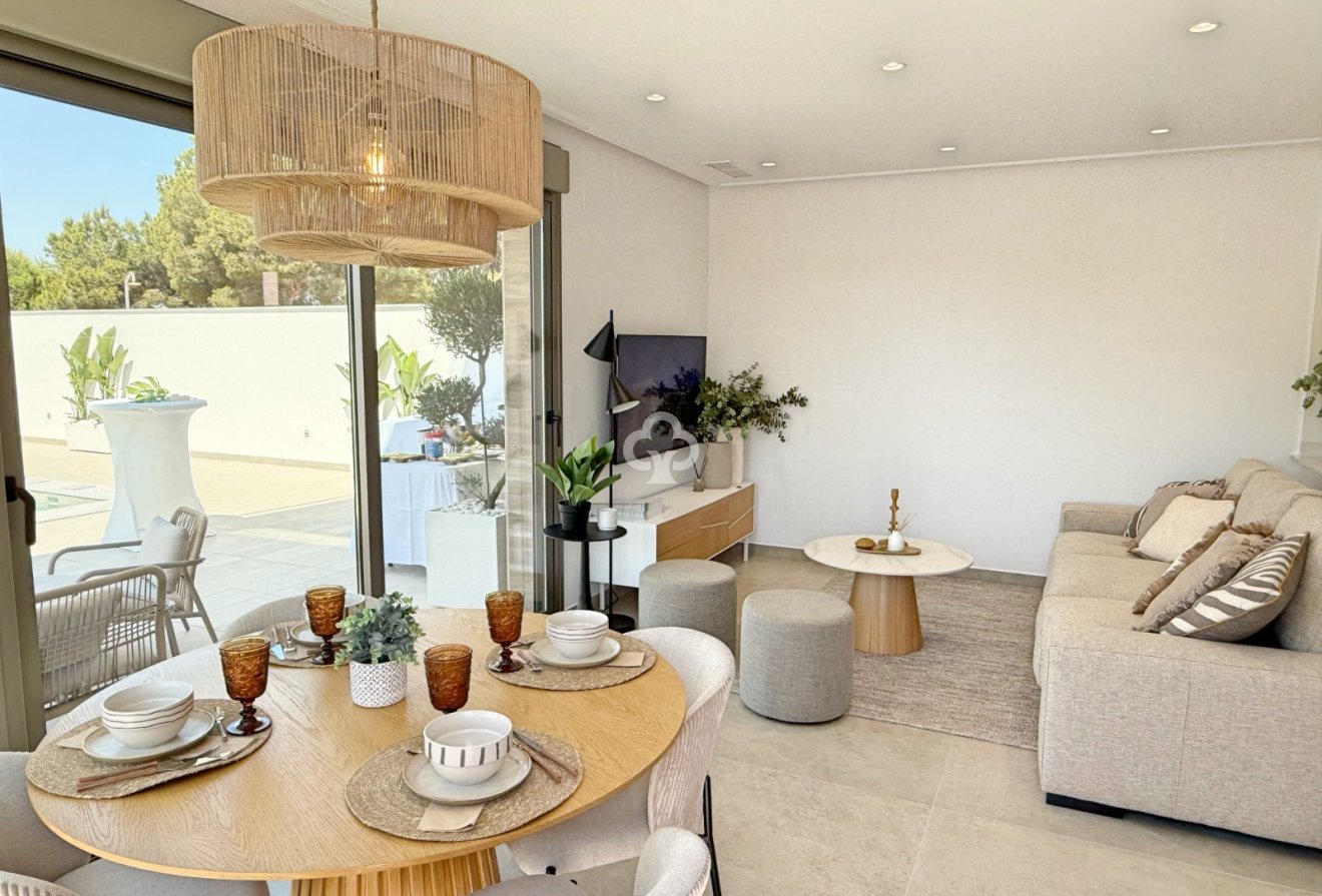 Uudiskohde - Villa -
Pilar de la Horadada