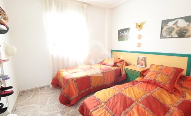 Reventa - Apartamento -
Torrevieja - El Acequión - Los Náufragos