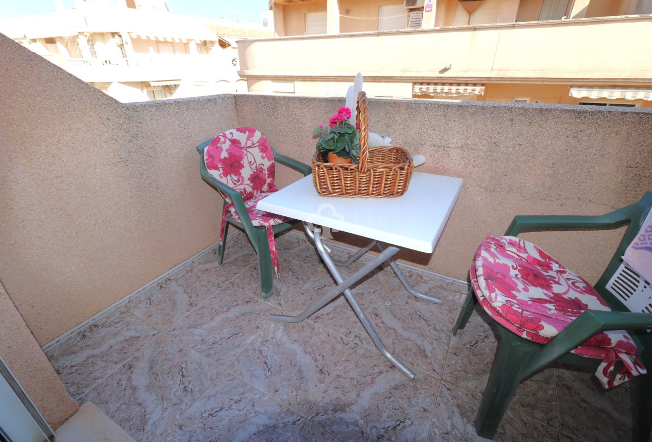 Reventa - Apartamento -
Torrevieja - El Acequión - Los Náufragos