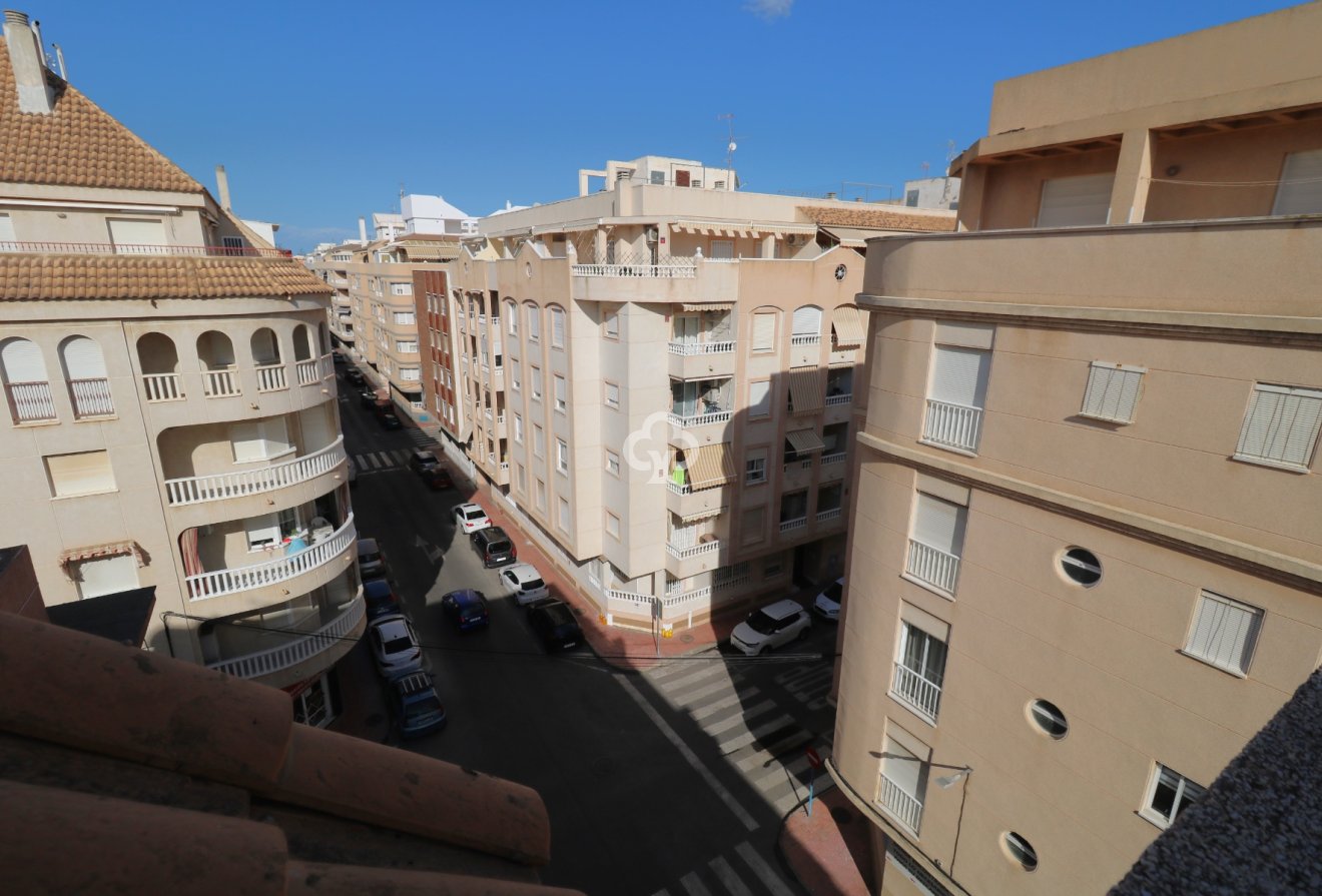 Reventa - Apartamento -
Torrevieja - El Acequión - Los Náufragos