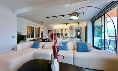 Resale - Apartament -
Fuengirola - 1ª Línea de playa