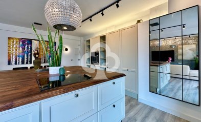 Resale - Apartament -
Fuengirola - 1ª Línea de playa