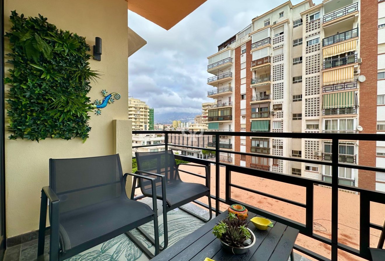 Resale - Apartament -
Fuengirola - 1ª Línea de playa