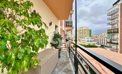 Resale - Apartament -
Fuengirola - 1ª Línea de playa