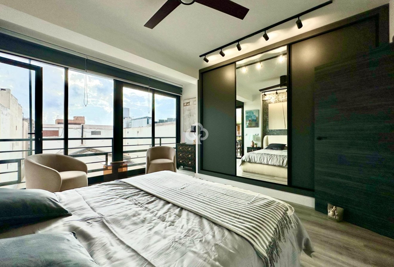 Resale - Apartament -
Fuengirola - 1ª Línea de playa