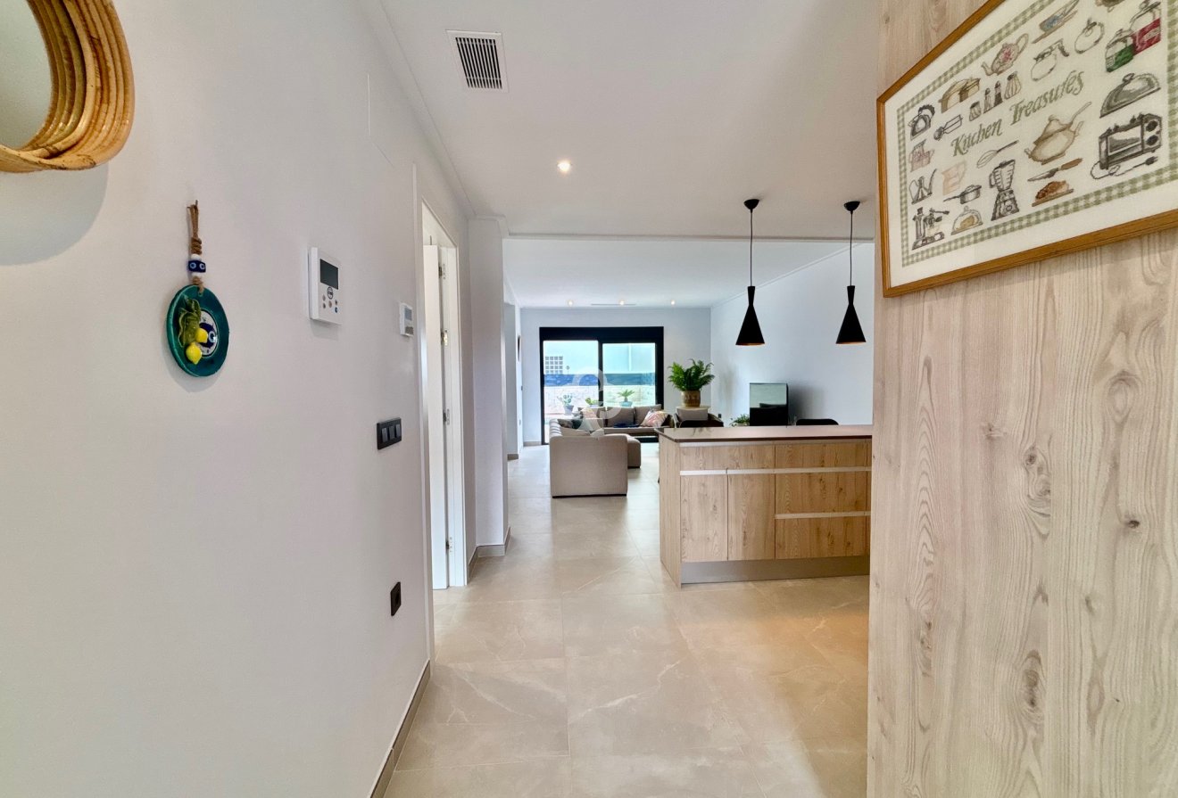 Nybyggnation - Villa -
Benijofar