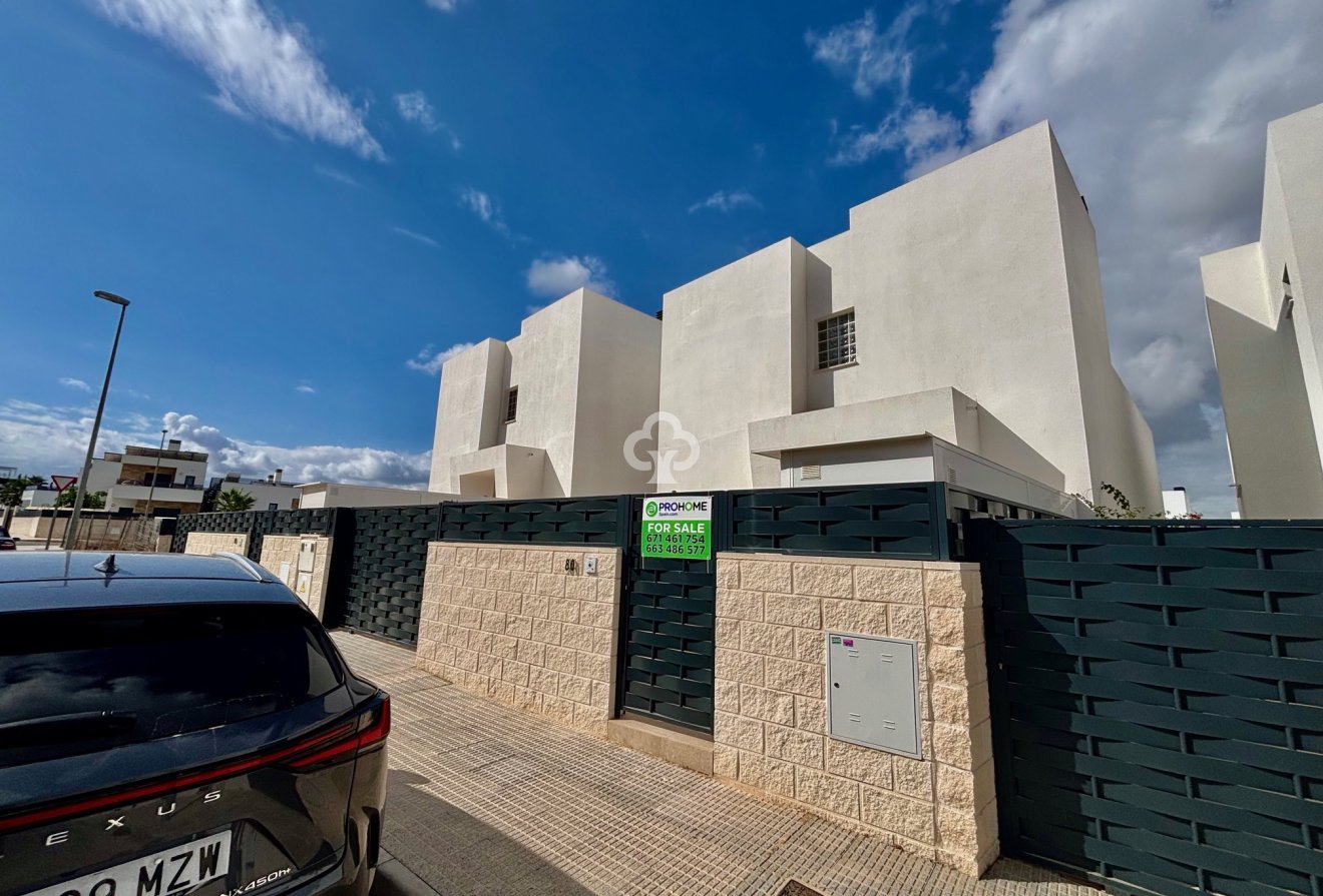 Nybyggnation - Villa -
Benijofar