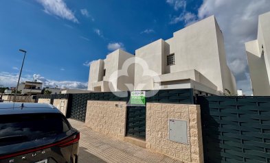 Nybyggnation - Villa -
Benijofar