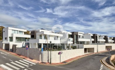 Obra nueva - Detached houses -
Nerja