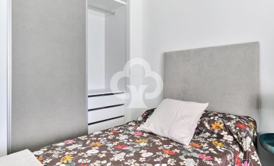 New Build - Bungalows -
Torrevieja - 03185, Calle Ramón Rubial, 30