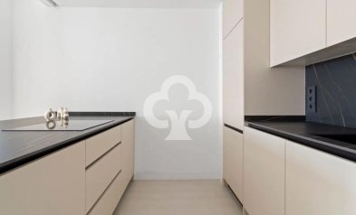 New Build - Adosados -
Estepona - Calle Tolox, 8