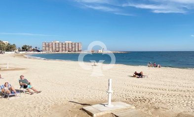 Återförsäljning - Takvåning -
Torrevieja - Playa de los Locos