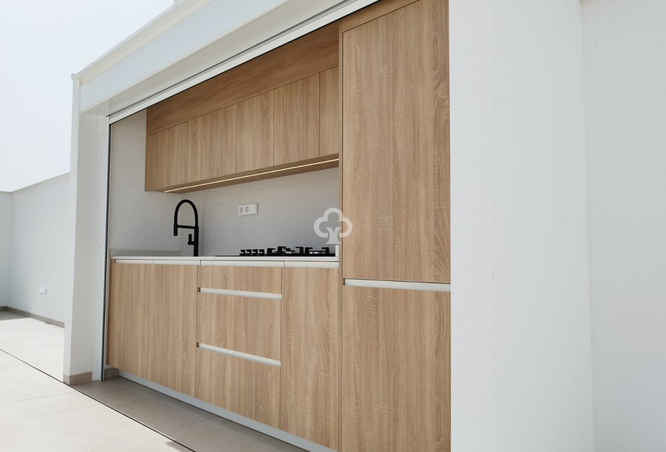 Obra nueva - Chalet independiente -
Los Alcázares - 30710