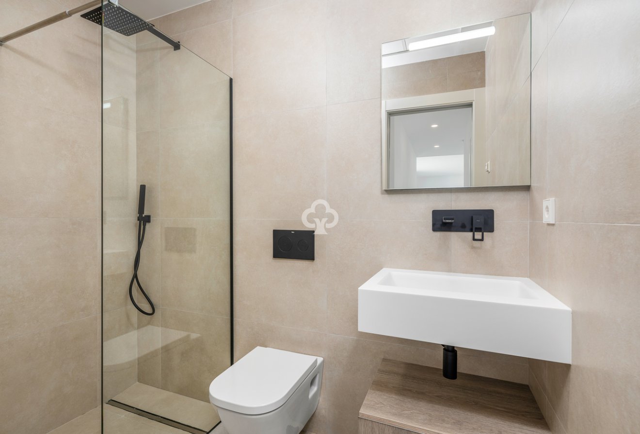 Obra nueva - Chalet independiente -
Los Alcázares - 30710