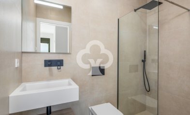 Obra nueva - Chalet independiente -
Los Alcázares - 30710