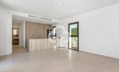 Obra nueva - Chalet independiente -
Los Alcázares - 30710