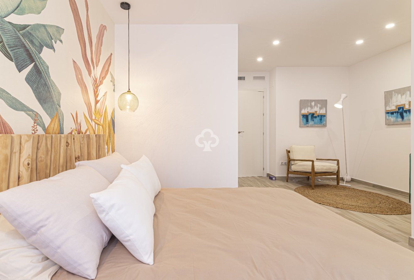 Uudiskohde - Apartamentos -
La Manga Del Mar Menor - 30380