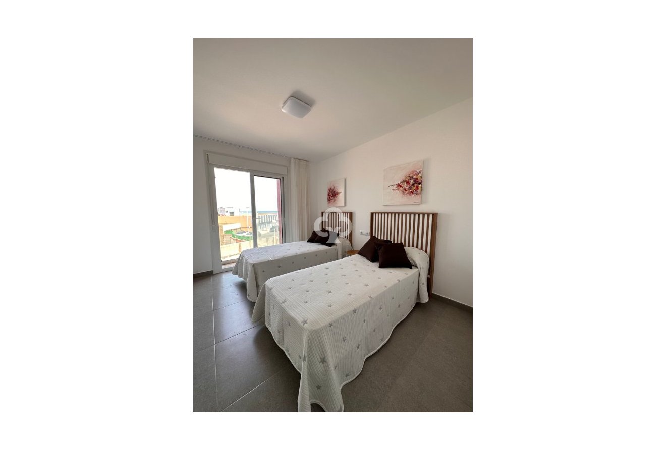 Uudiskohde - Apartamentos -
La Manga Del Mar Menor - 30380