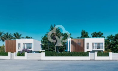 New Build - Chalet independiente -
Estepona - Avenida Pernet, 43