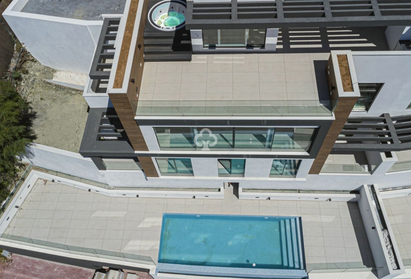 Obra nueva - Villas -
Benahavís - 29693