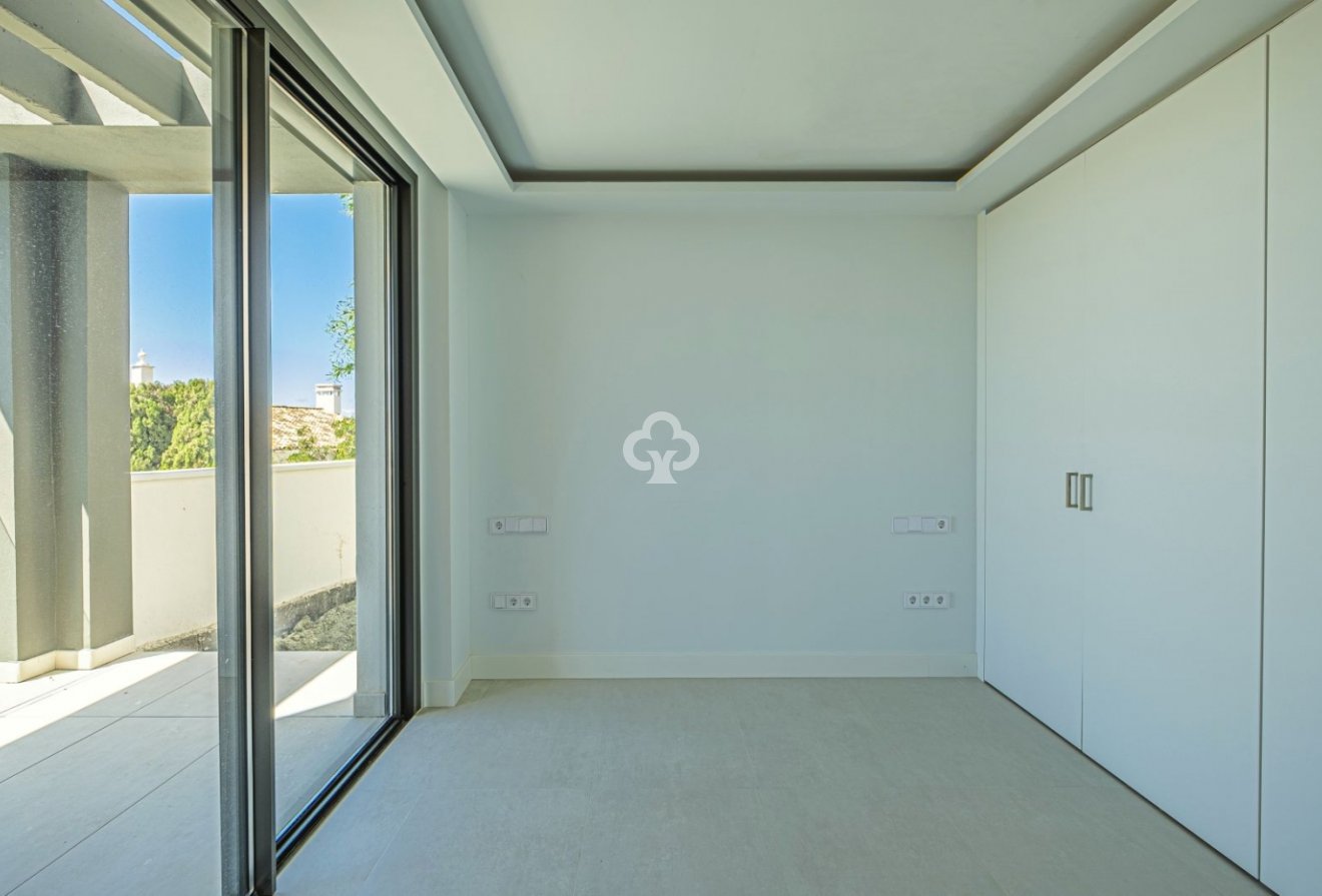 Obra nueva - Villas -
Benahavís - 29693