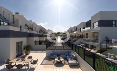 Obra nueva - Adosados -
Nerja - Calle Londres s/n