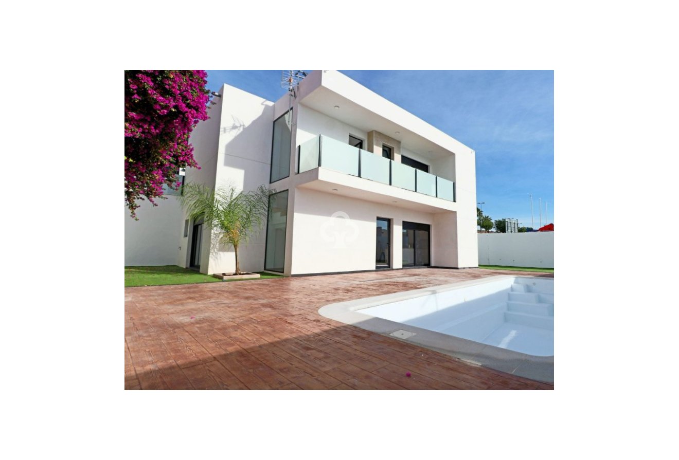 Obra nueva - Villas -
Fortuna