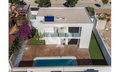 Obra nueva - Villas -
Fortuna