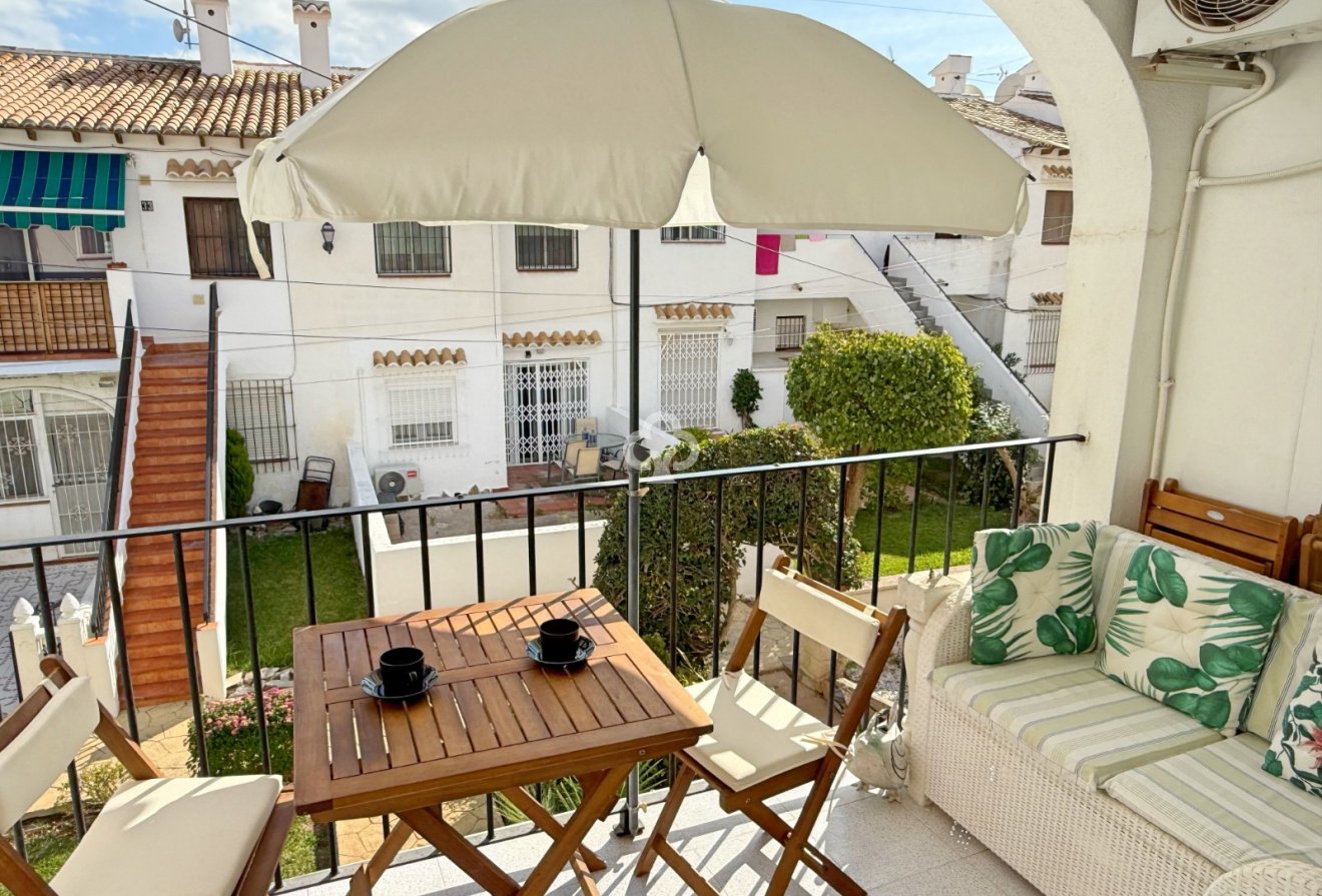 Resale - Bungalow -
Torrevieja - Los balcones