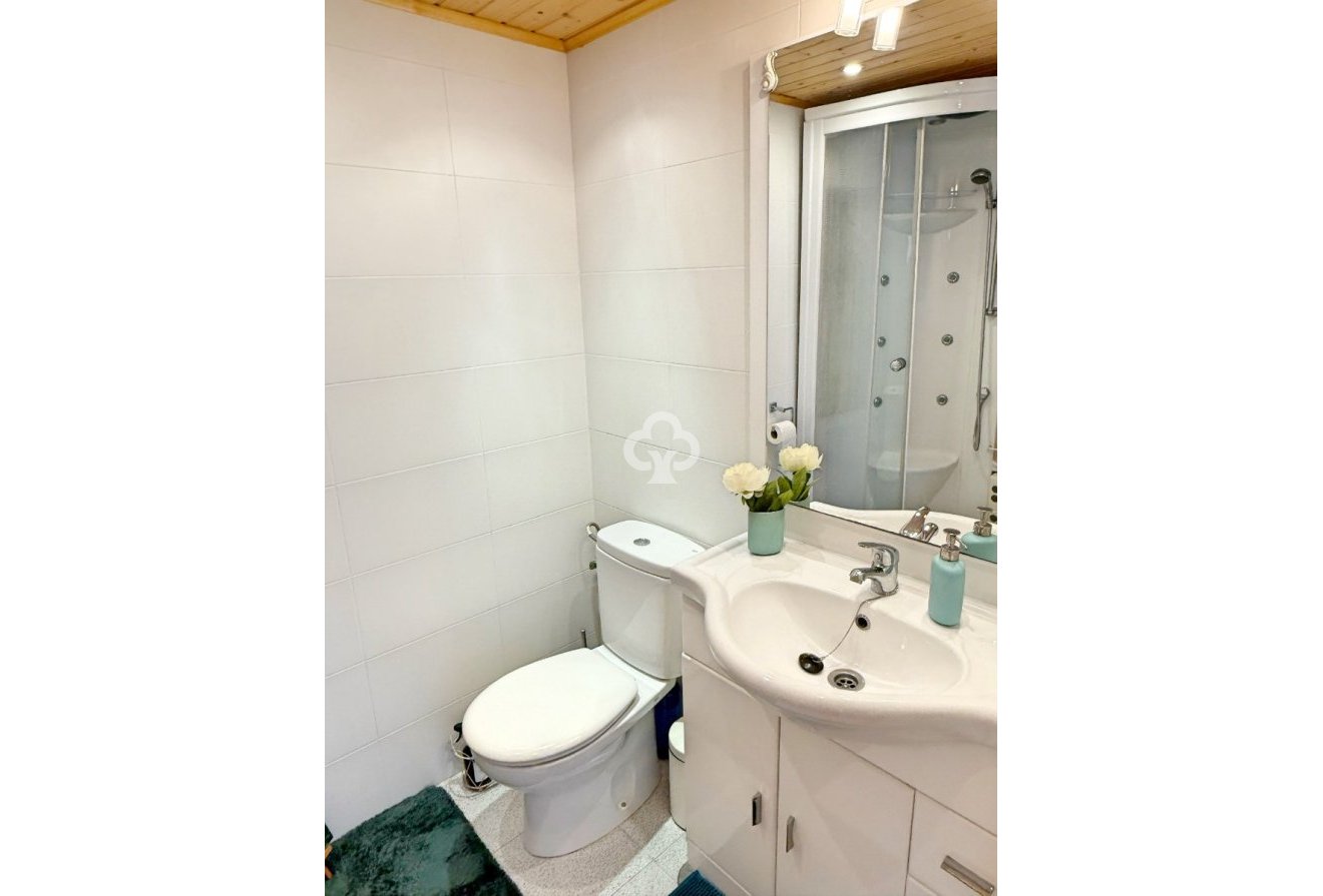 Resale - Bungalow -
Torrevieja - Los balcones